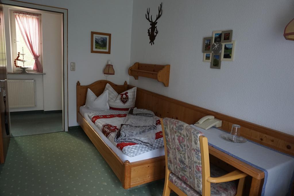 Hotel Garni Liberia Oberstdorf Bagian luar foto