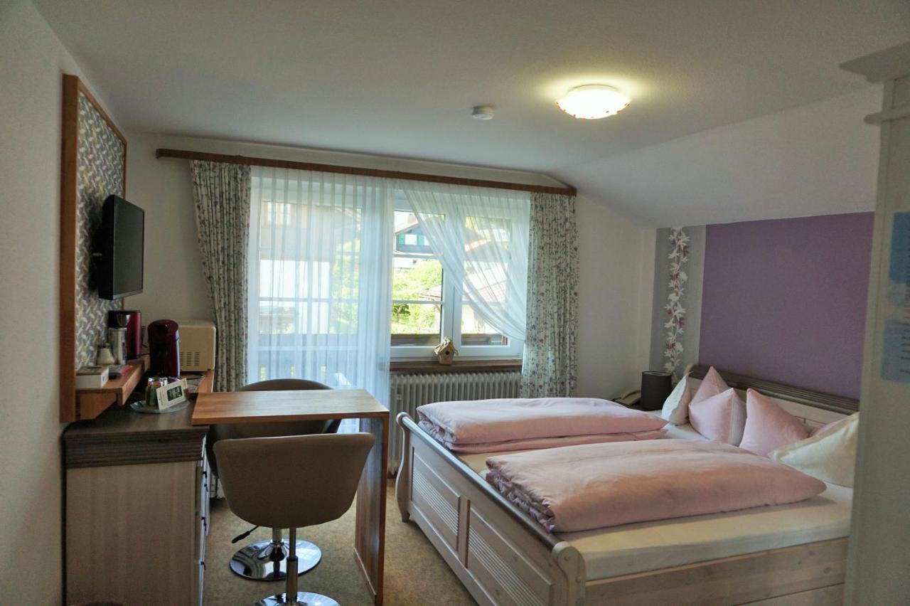 Hotel Garni Liberia Oberstdorf Bagian luar foto
