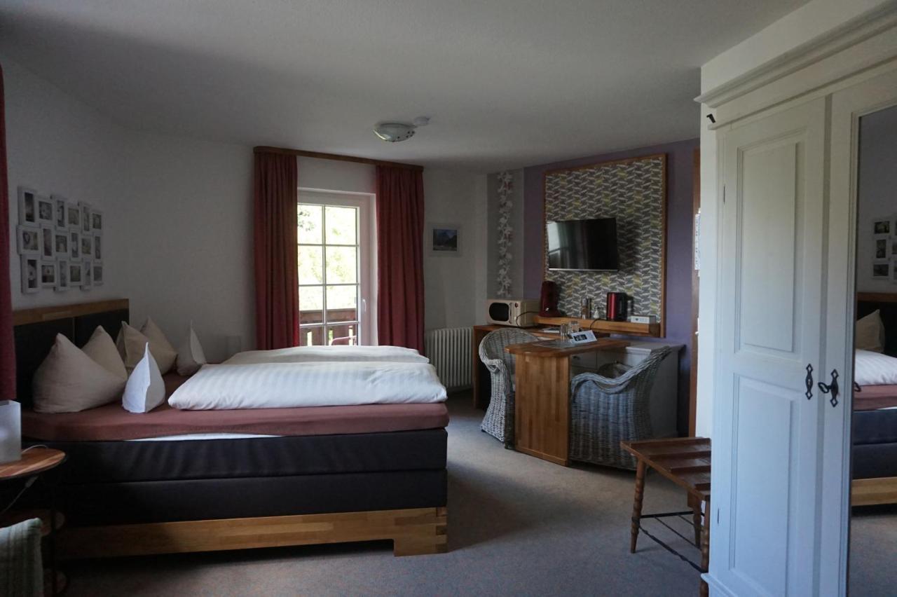 Hotel Garni Liberia Oberstdorf Bagian luar foto